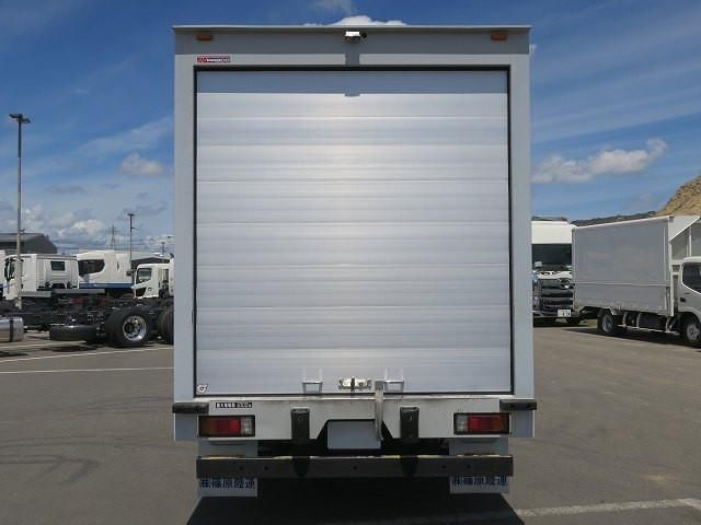 Hino DUTRO 2017-12 7199574-4