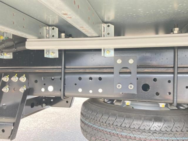 Hino DUTRO 2025-05 7199530-13