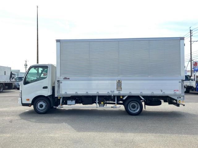 Hino DUTRO 2025-05 7199530-6