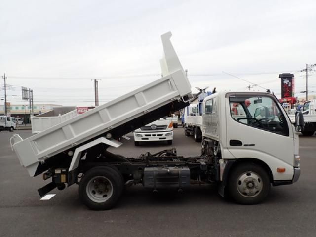 Hino DUTRO 2016-05 7199561-8