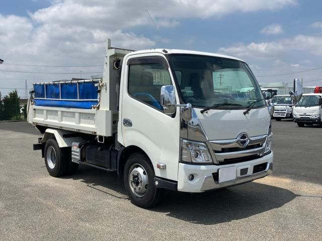 Hino DUTRO 2020-02 7199538-1