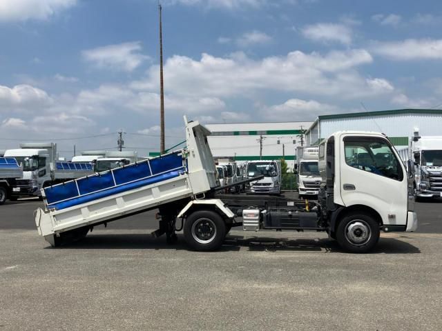 Hino DUTRO 2020-02 7199538-5