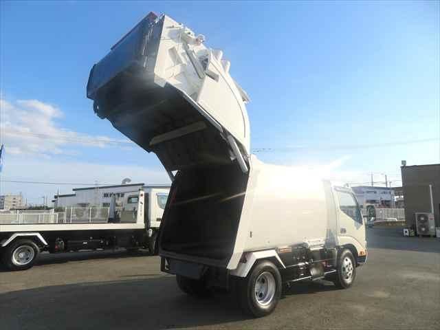 Hino DUTRO 2014-01 7199557-23