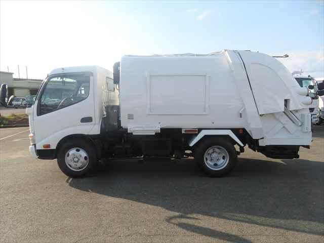 Hino DUTRO 2014-01 7199557-8