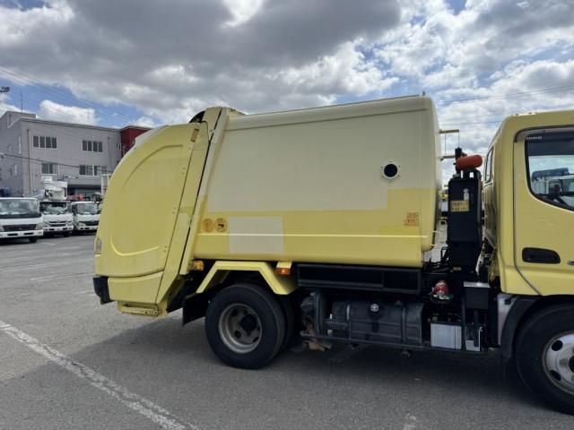 Hino DUTRO 2014-10 7199582-6