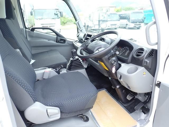 Hino DUTRO 2024-10 7199535-12