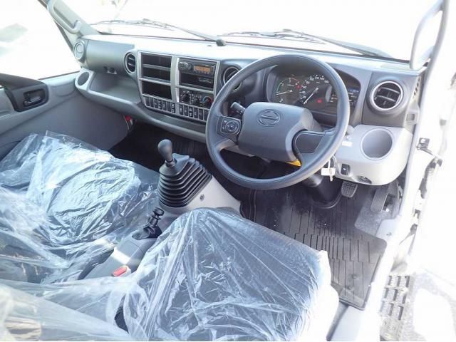 Hino DUTRO 2025-11 7199529-17