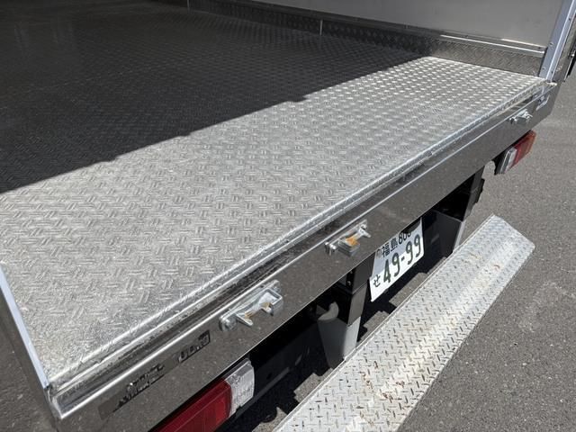 Hino DUTRO 2020-12 7199563-14