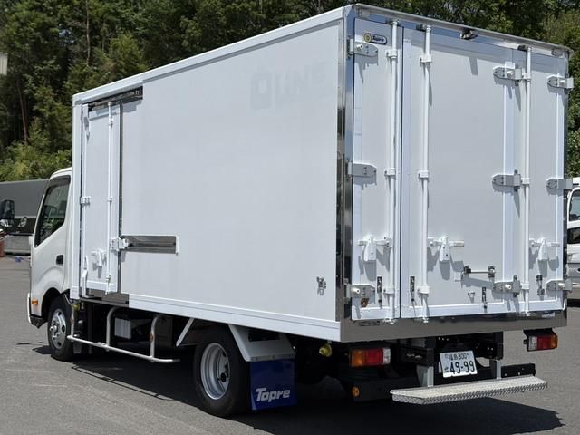 Hino DUTRO 2020-12 7199563-5