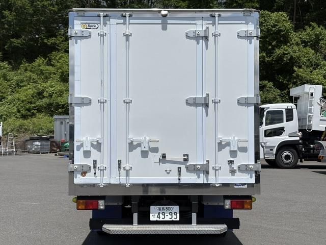 Hino DUTRO 2020-12 7199563-6