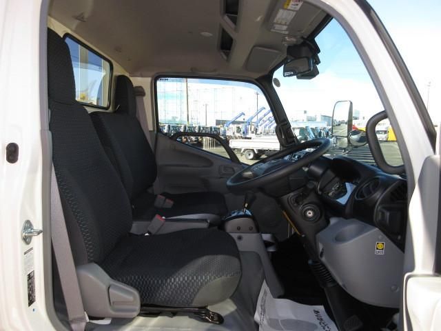 Hino DUTRO 2025-10 7199537-13