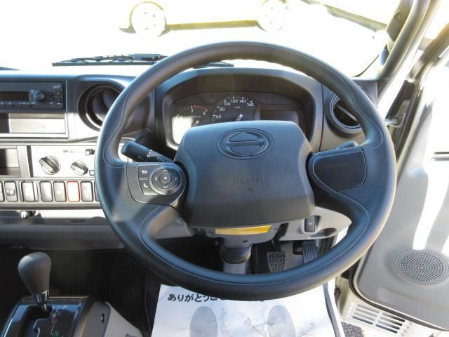 Hino DUTRO 2025-10 7199537-14
