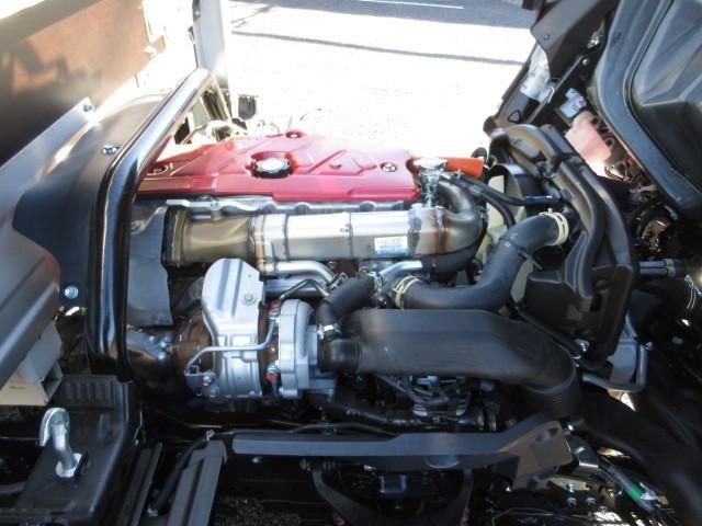 Hino DUTRO 2025-10 7199537-23