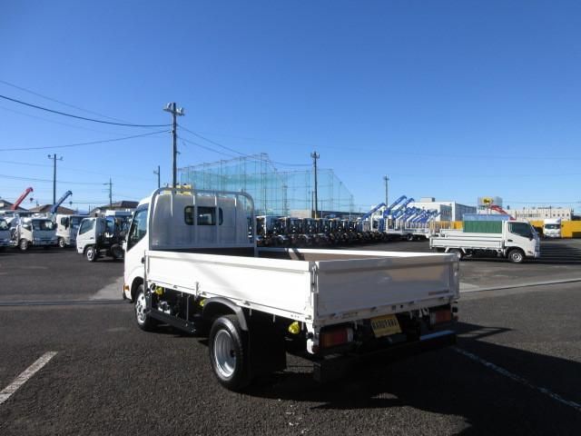 Hino DUTRO 2025-10 7199537-2