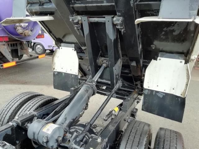 Hino DUTRO 2018-03 7199568-9