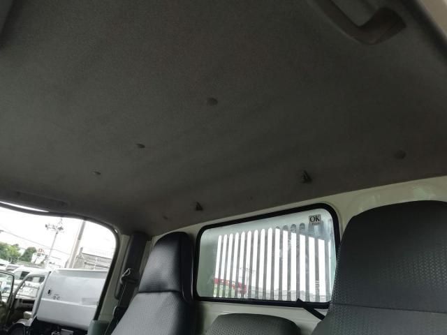 Hino DUTRO 2018-03 7199568-20