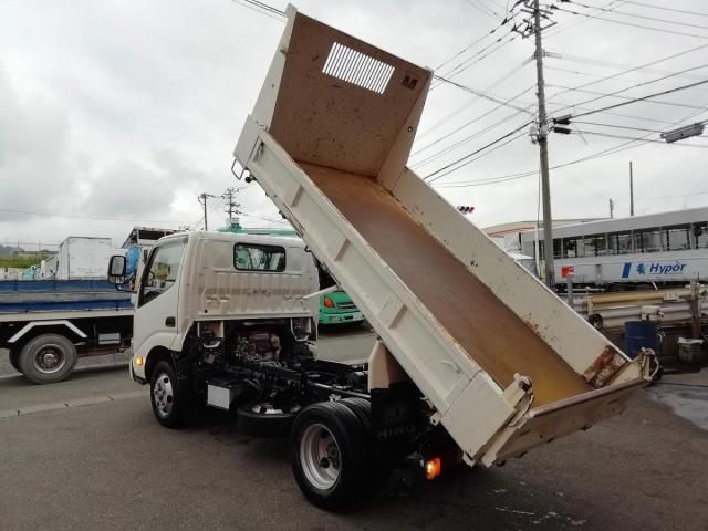 Hino DUTRO 2018-03 7199568-6