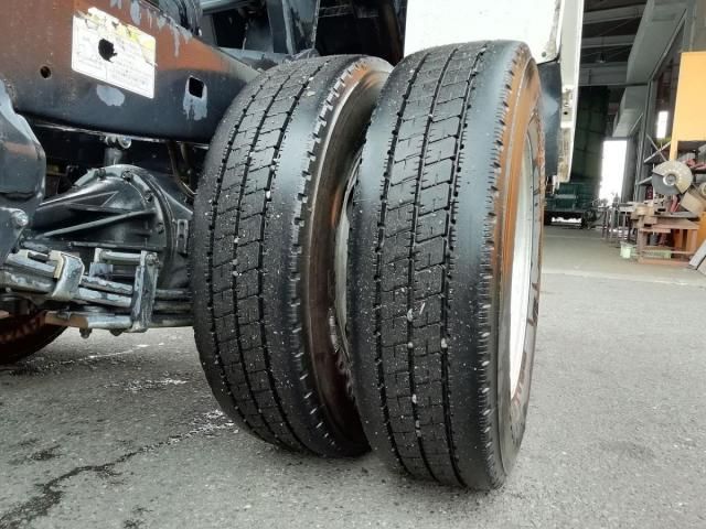 Hino DUTRO 2018-03 7199568-7