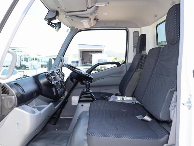 Hino DUTRO 2025-06 7199532-29