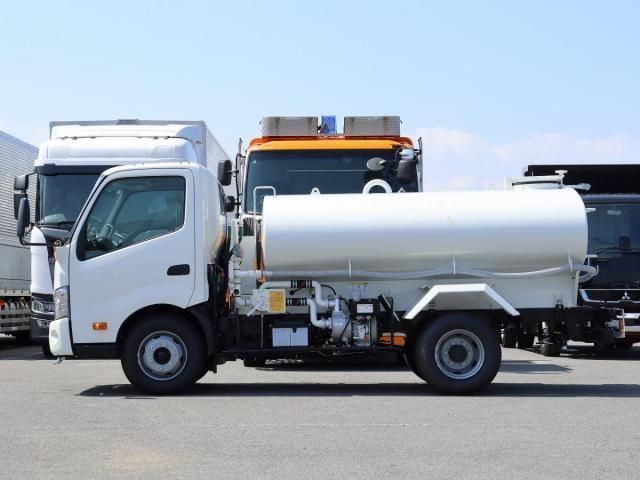 Hino DUTRO 2025-06 7199532-3