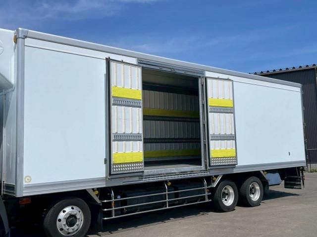 Hino DUTRO 2018-03 7199522-8