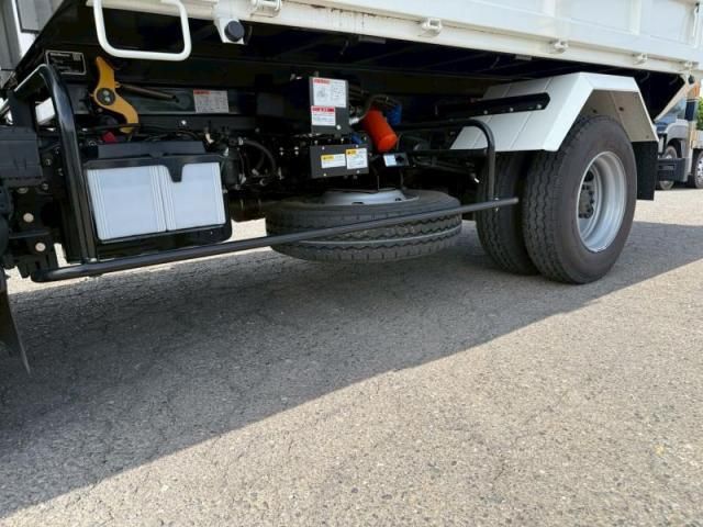 Hino DUTRO 2025-10 7199523-12