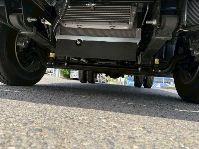Hino DUTRO 2025-10 7199523-17