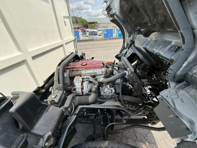 Hino DUTRO 2025-10 7199523-19