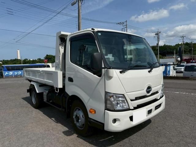 Hino DUTRO 2025-10 7199523-4
