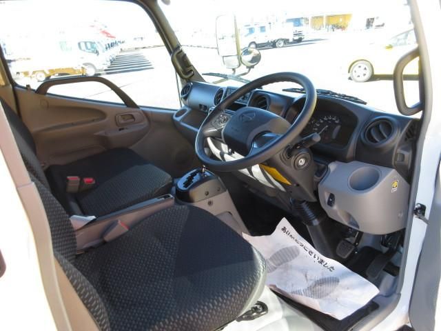 Hino DUTRO 2025-10 7199540-12