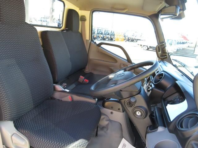 Hino DUTRO 2025-10 7199540-13