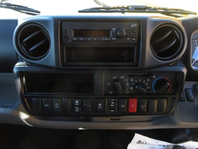 Hino DUTRO 2025-10 7199540-15