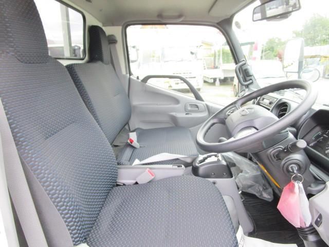 Hino DUTRO 2025-10 7199541-12