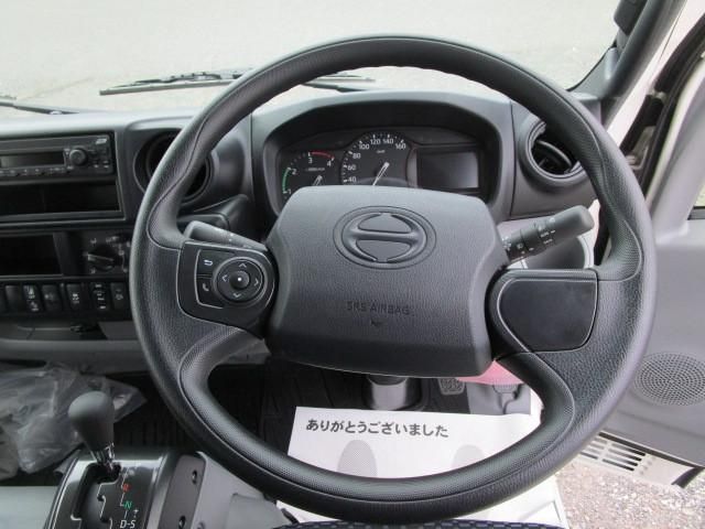 Hino DUTRO 2025-10 7199541-14