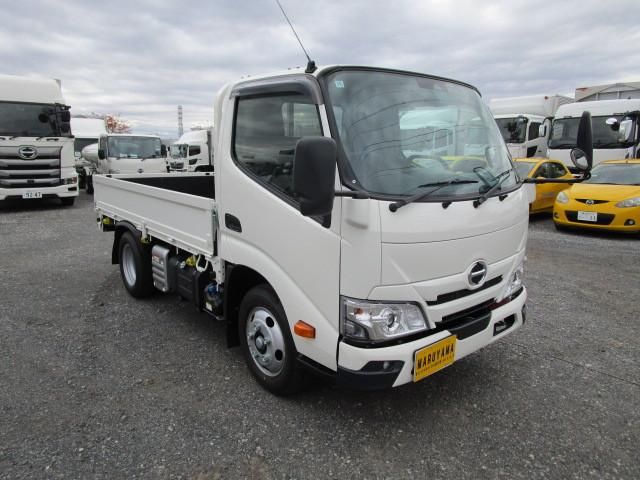 Hino DUTRO 2025-10 7199541-1
