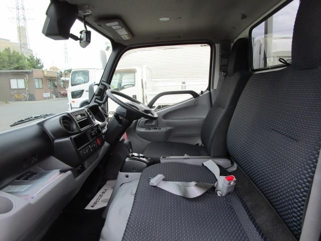 Hino DUTRO 2025-10 7199541-23