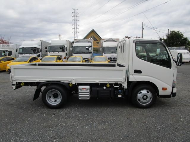 Hino DUTRO 2025-10 7199541-5