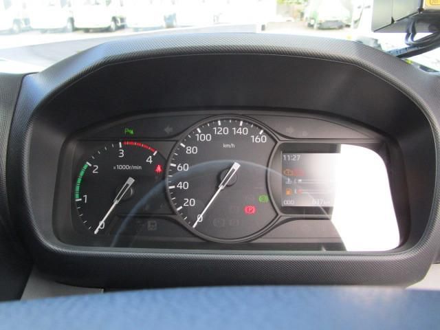 Hino DUTRO 2025-10 7199525-13