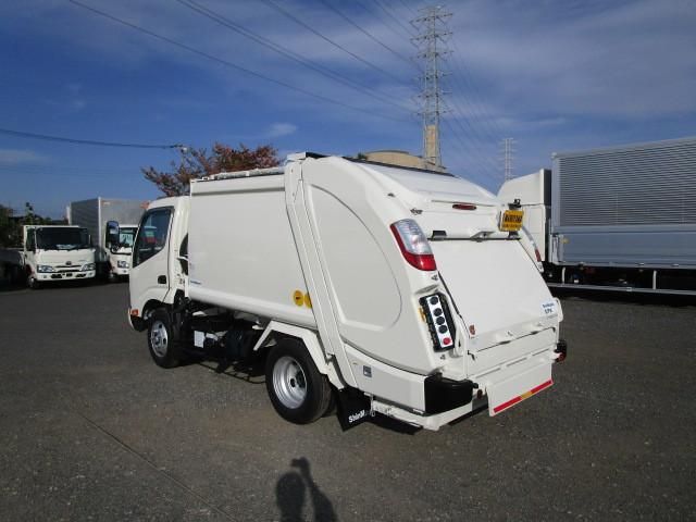 Hino DUTRO 2025-10 7199525-2