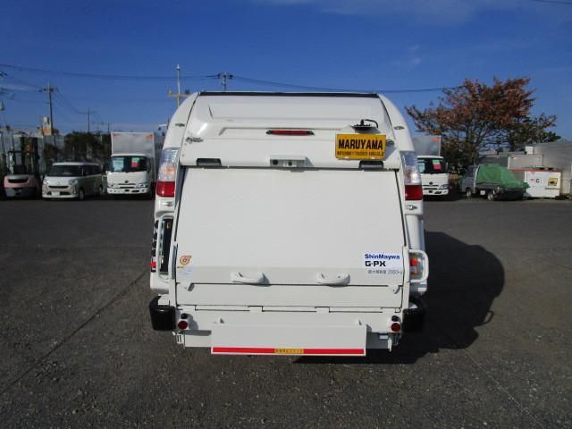 Hino DUTRO 2025-10 7199525-8