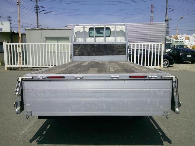 Hino DUTRO 2022-12 7199552-9