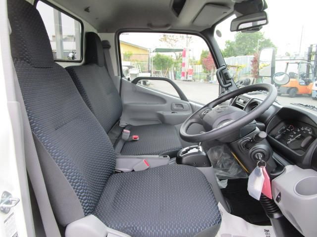 Hino DUTRO 2025-10 7199542-12