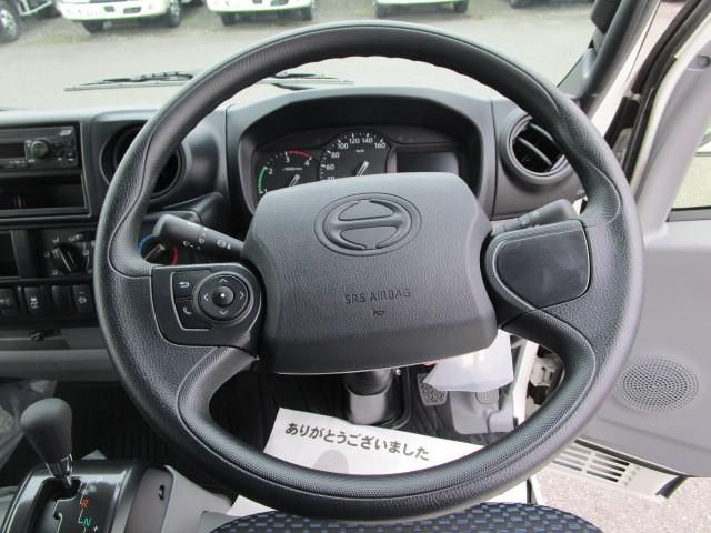 Hino DUTRO 2025-10 7199542-13