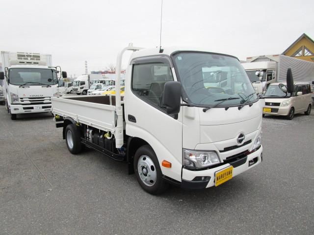 Hino DUTRO 2025-10 7199542-1