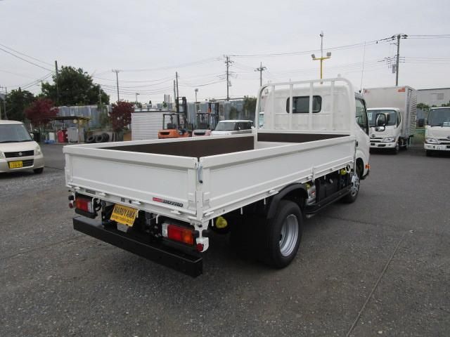 Hino DUTRO 2025-10 7199542-3