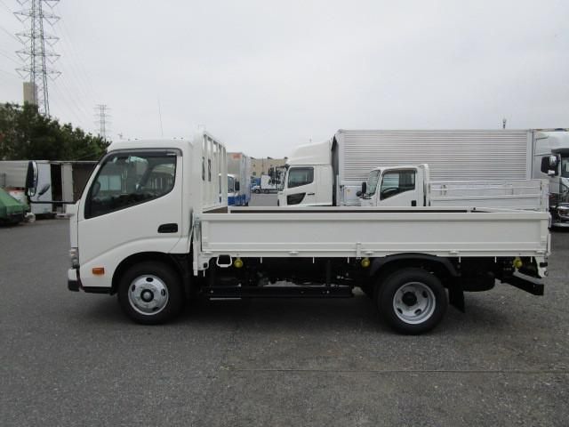 Hino DUTRO 2025-10 7199542-4