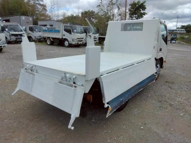 Hino DUTRO 2015-01 7199556-14