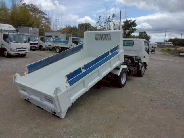 Hino DUTRO 2015-01 7199556-29