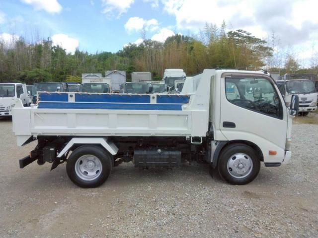 Hino DUTRO 2015-01 7199556-8