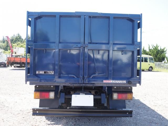 Hino DUTRO 2017-05 7199569-3